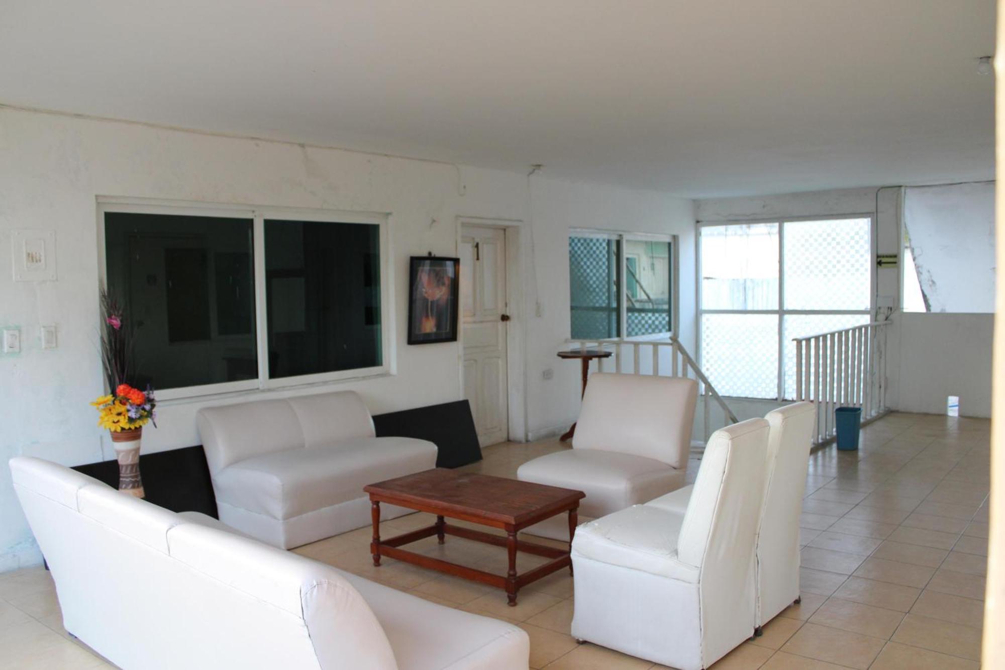 Oyo Hotel Colibri Chetumal Luaran gambar