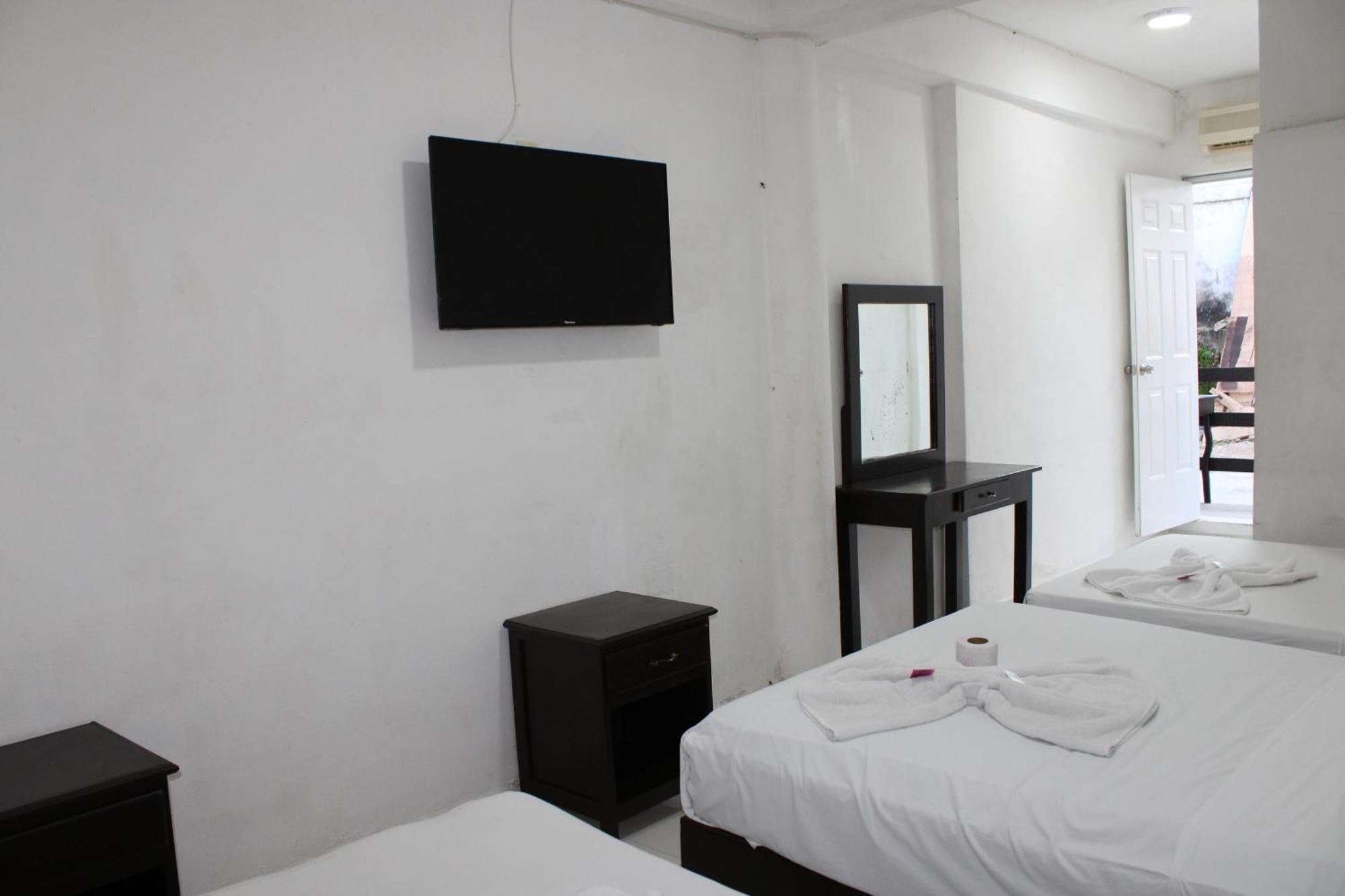 Oyo Hotel Colibri Chetumal Luaran gambar