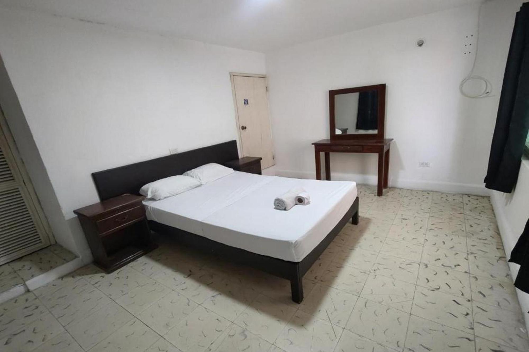 Oyo Hotel Colibri Chetumal Luaran gambar